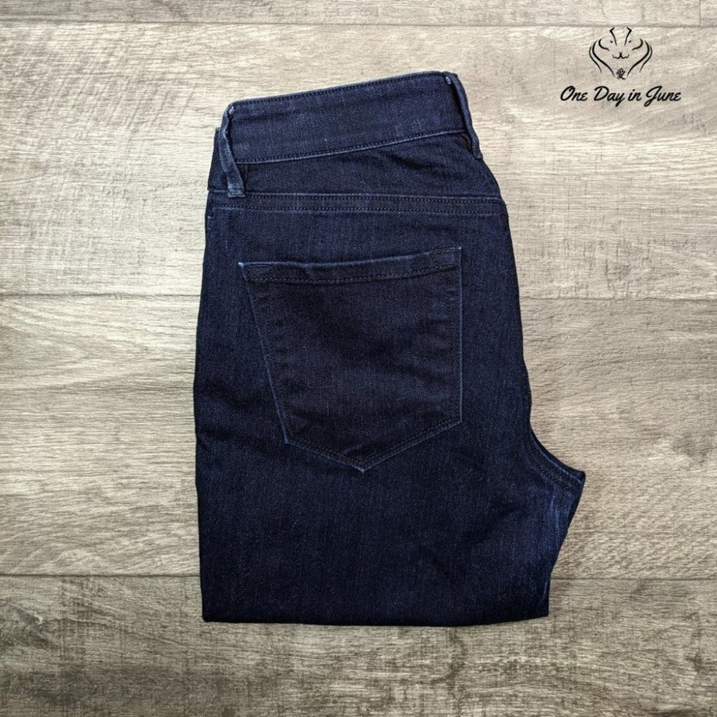 Loft Curvy Skinny Jeans Size 2