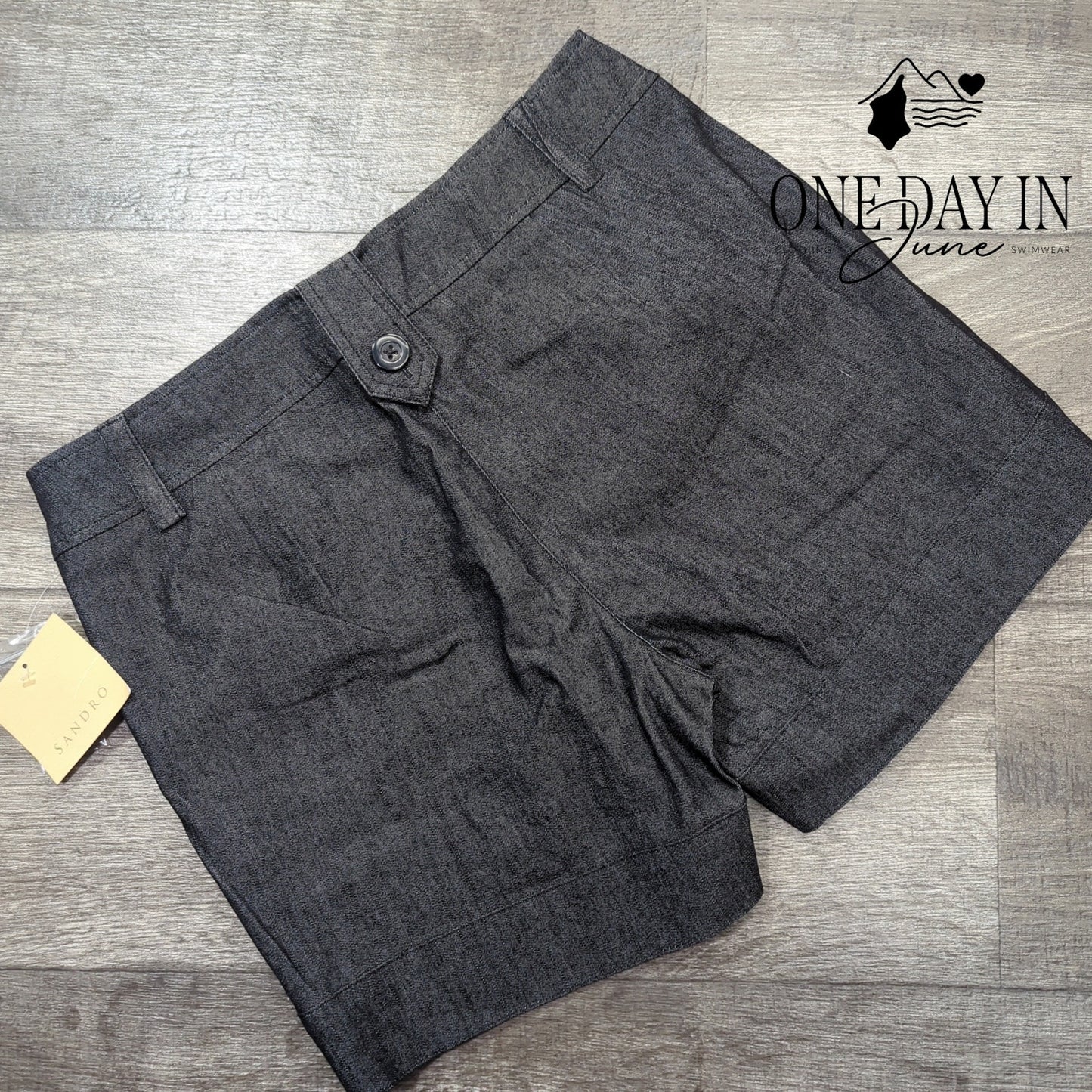 Sandro Flat Front Shorts Size 6