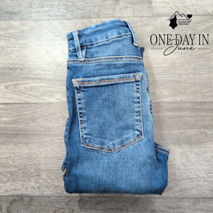 Good American Good Legs Skinny Jeans Medium Wash Blue NWT Size XS