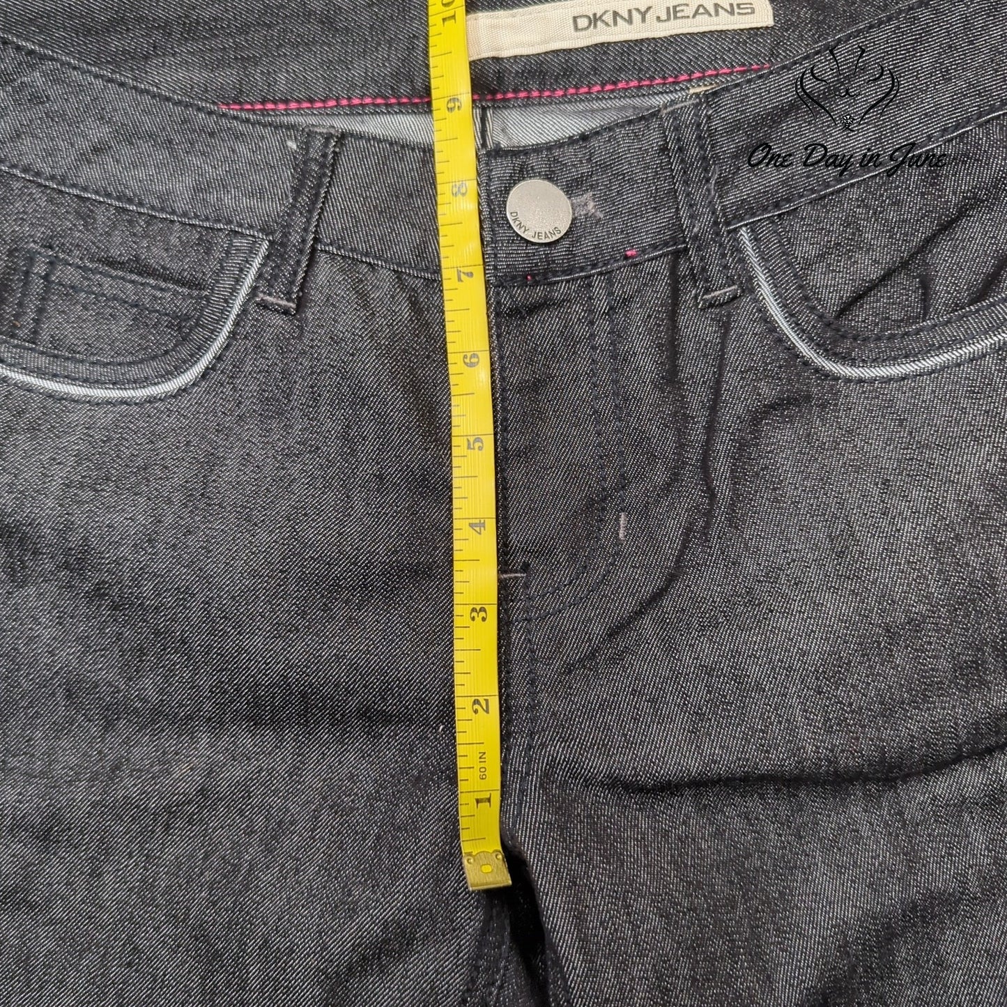DKNY Jeans Ludlow Low Rise Boot Cut Jeans Size 6
