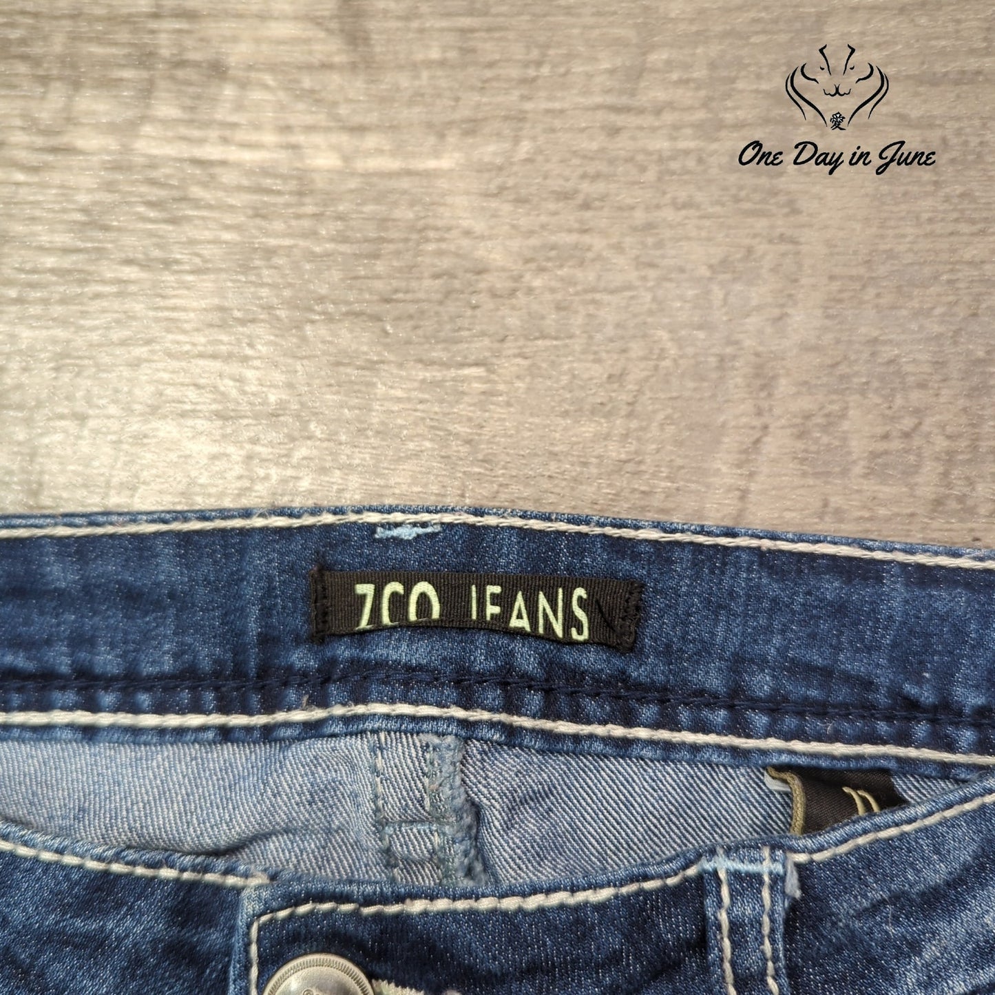 ZCO Jeans Juniors Straight Leg Jeans Size 11