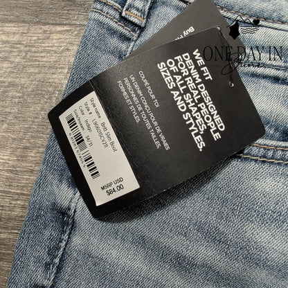 Silver Jeans Co Britt Curvy Low Rise Slim Bootcut Jeans NWT Size 34X31 (18)