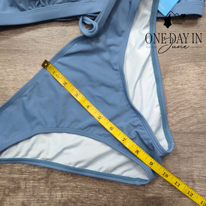 Cupshe Bikini Swimsuit Blue V Neck Criss Cross Tie Back 2 Piece NWT Size M