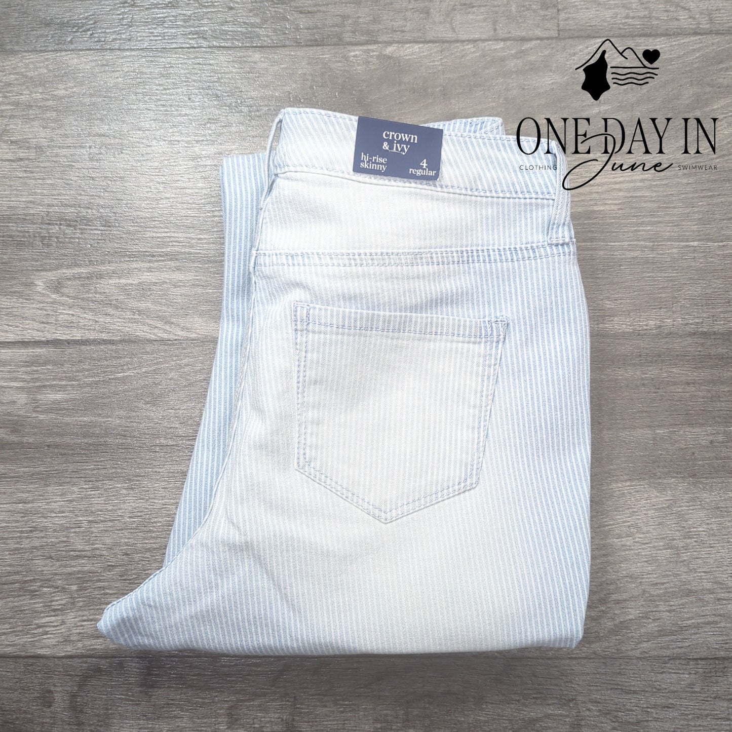 Crown & Ivy Petite High Rise Skinny Jeans Size 4P