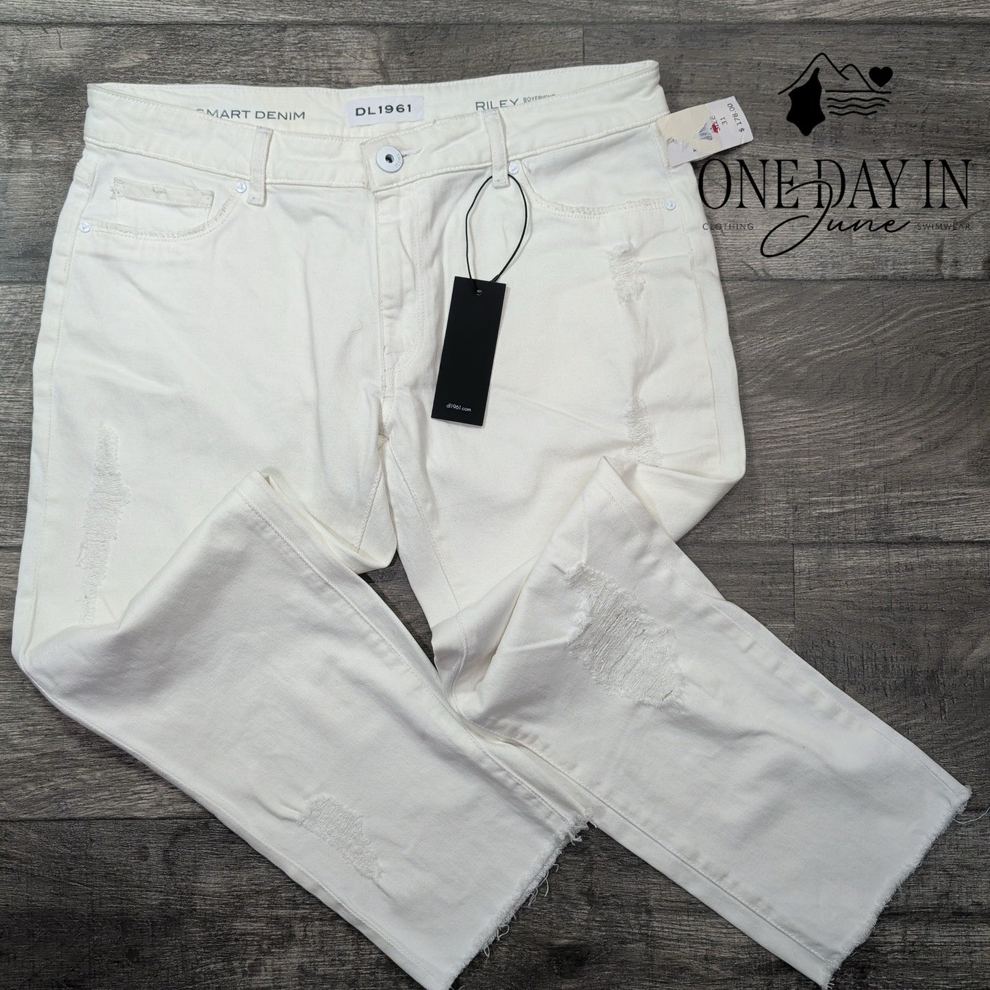 DL1961 Riley Boyfriend Crop Jeans White Distressed Raw Hem NWT Size 12 (31)