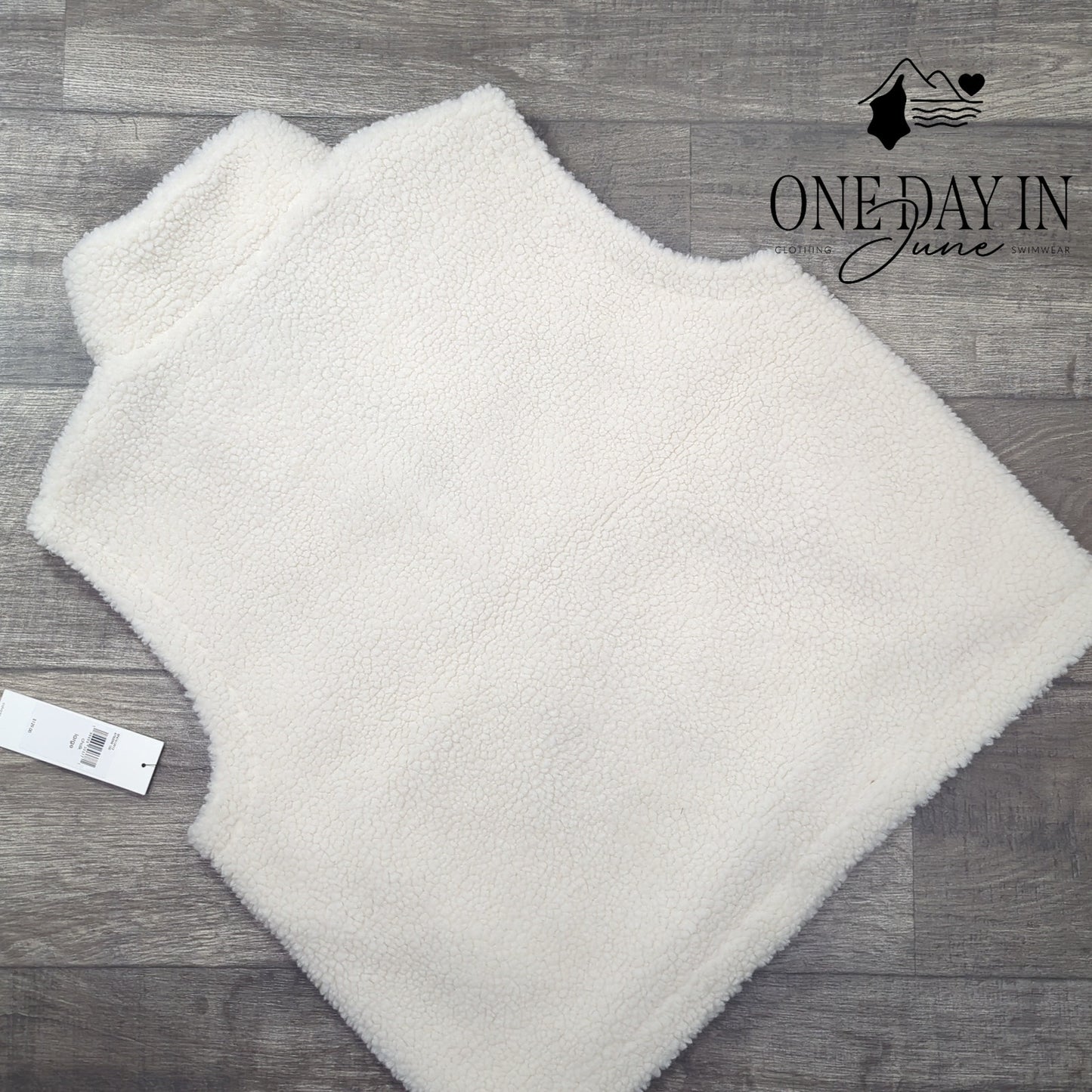 Calvin Klein Sherpa Zip Vest Size L