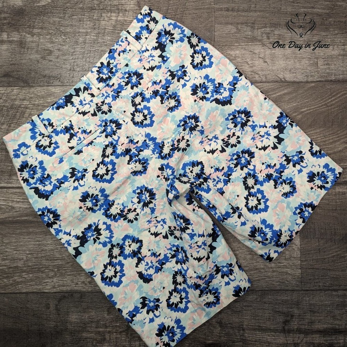 Talbots Floral Bermuda Shorts Size 4