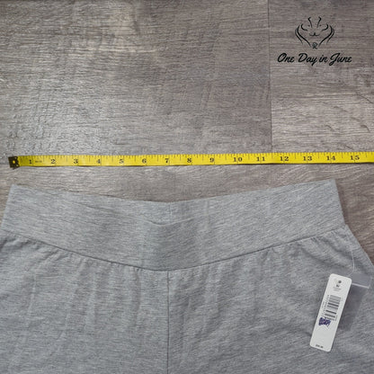 New Directions Pull on Capri Pants Size M