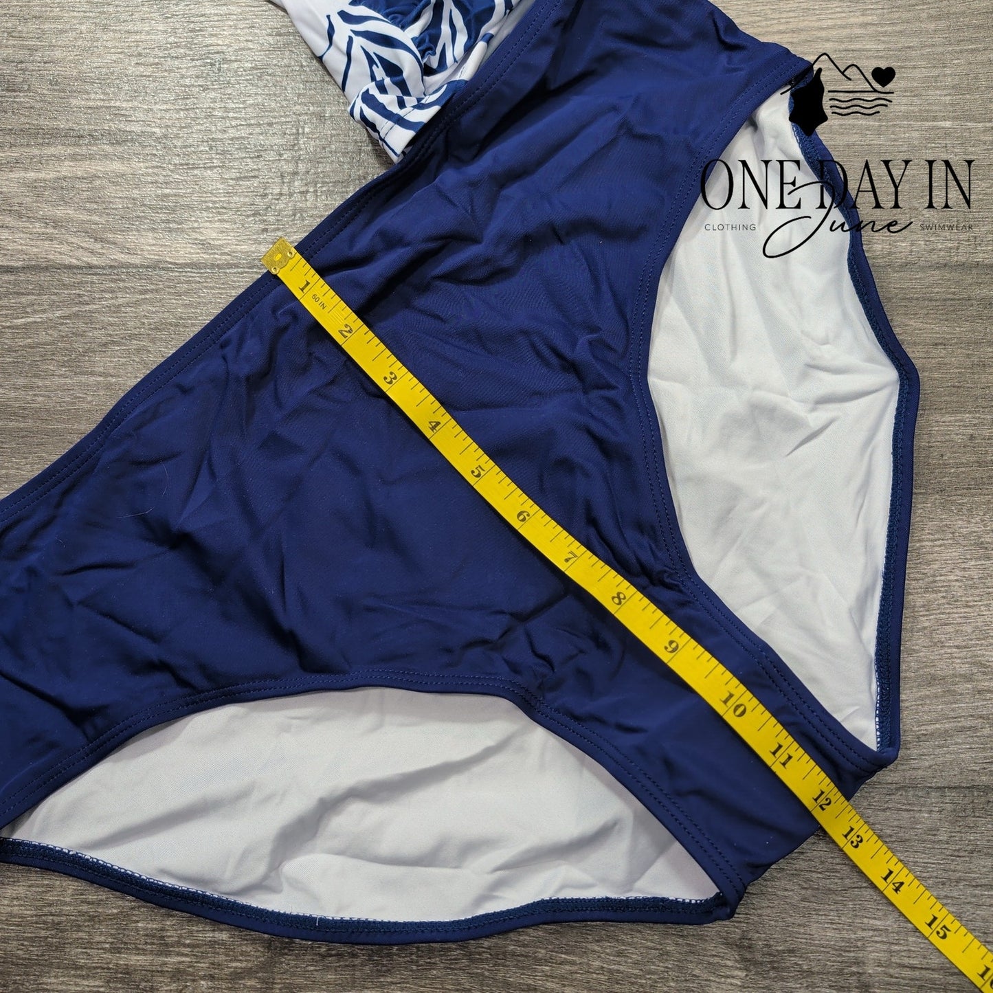 B2Prity V Neck Halter Tankini Swimsuit Size XL