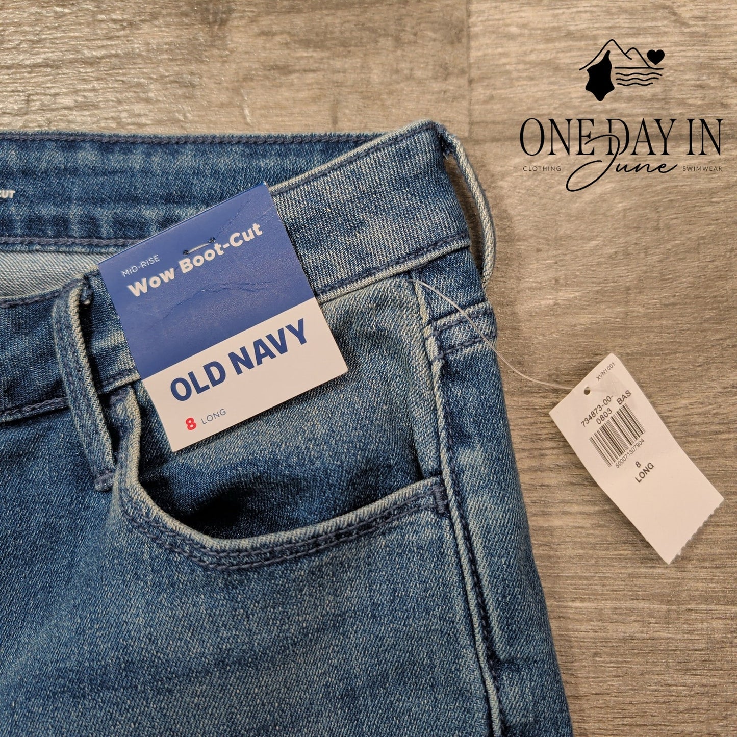 Old Navy Wow Boot Cut Jeans Size 8 Long