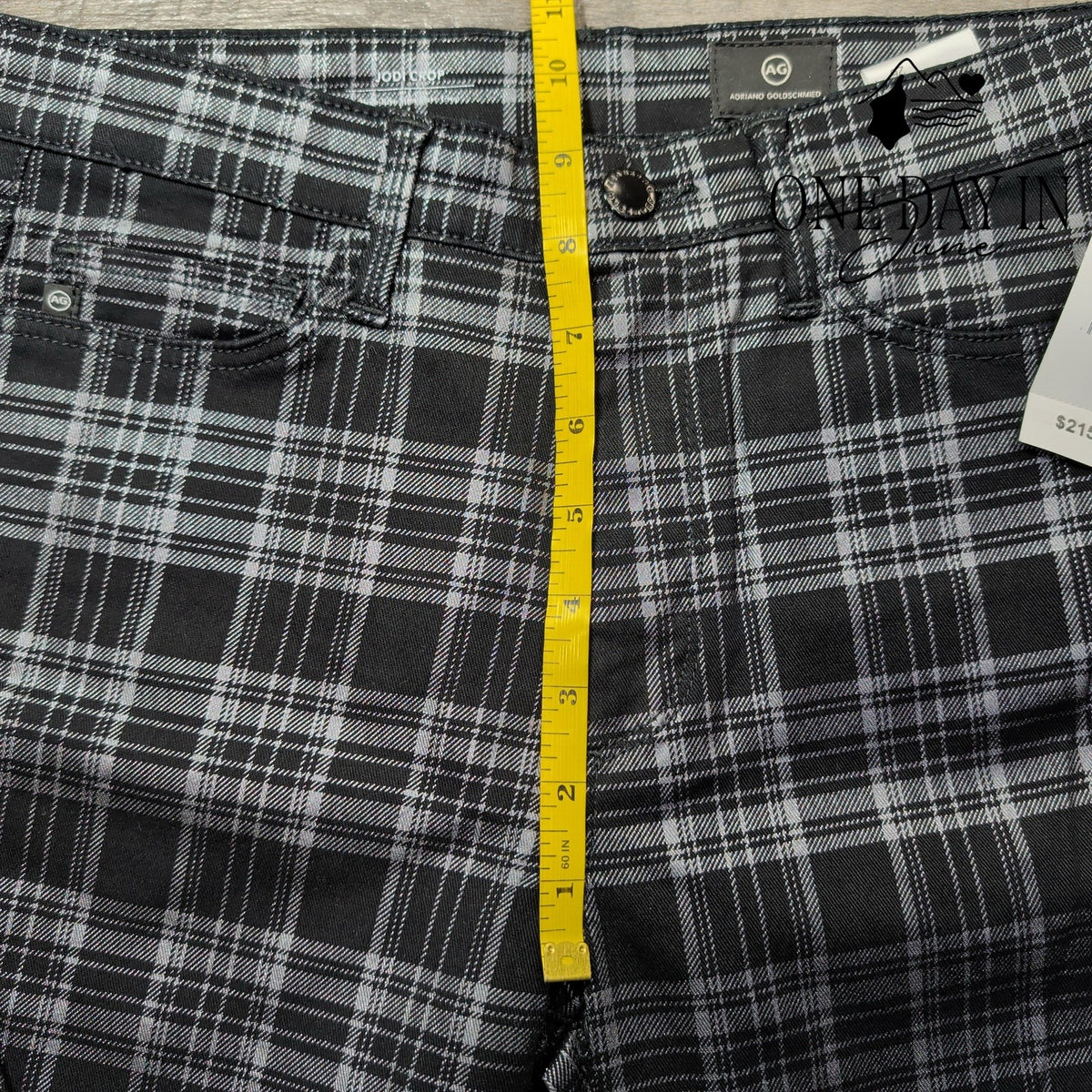 AG Adriano Goldschmied Jodi Crop Jeans Black Gray Plaid NWT Size 2 (26)