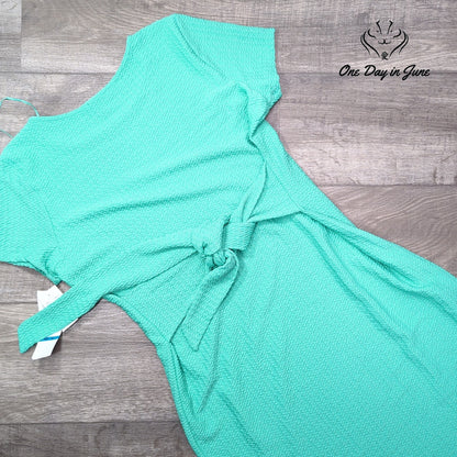 R&K Short Sleeve Textured Dress Size XL