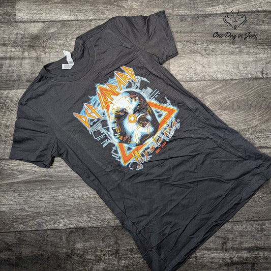 Bell A+Canvas Def Leppard Concert Tee Size L