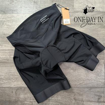 Specialized Women's Foundation Padded Cycling Shorts Black NWT Size XL