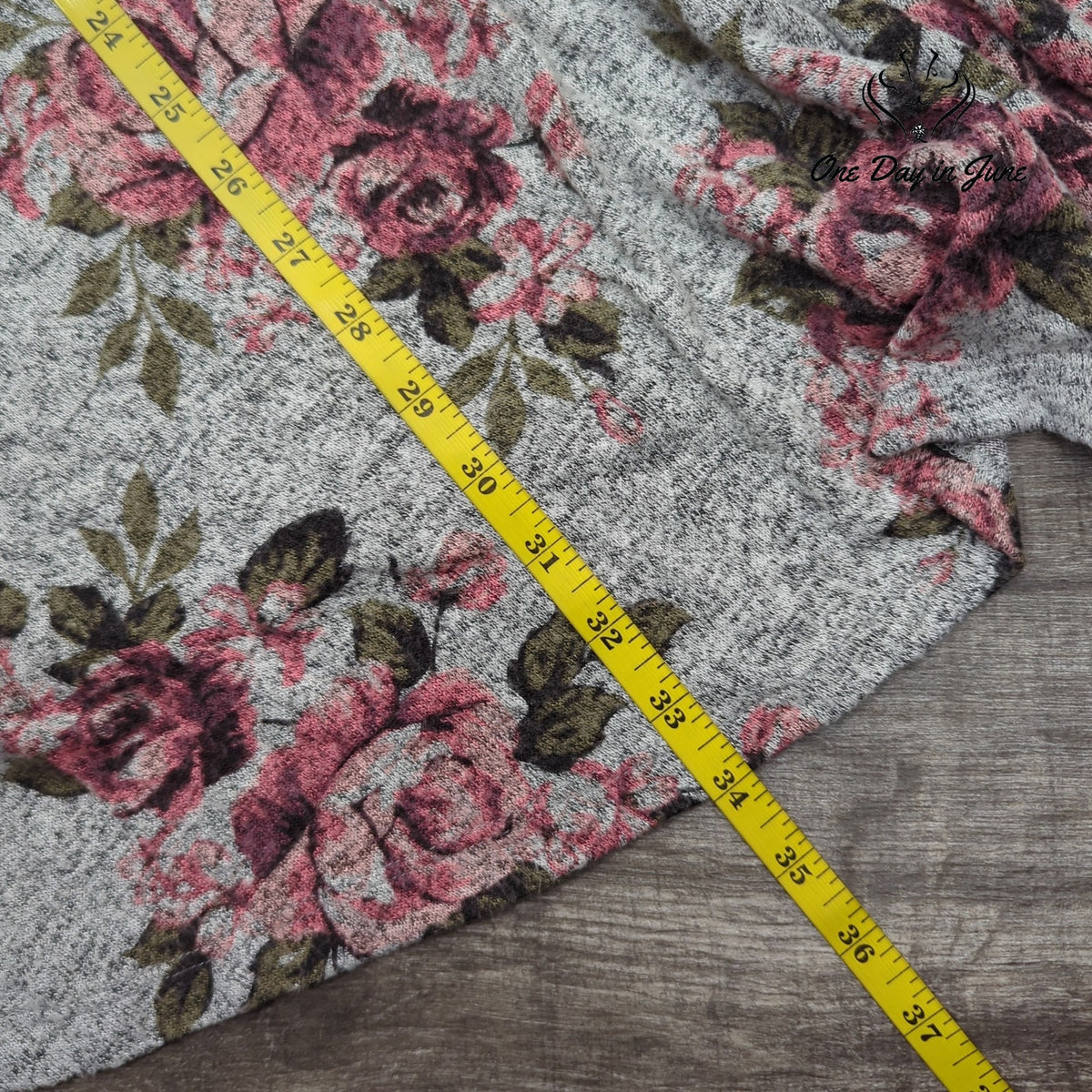 Altar'd State Floral Sweater Dress Gray Pink Rose Print Long Sleeve Size L