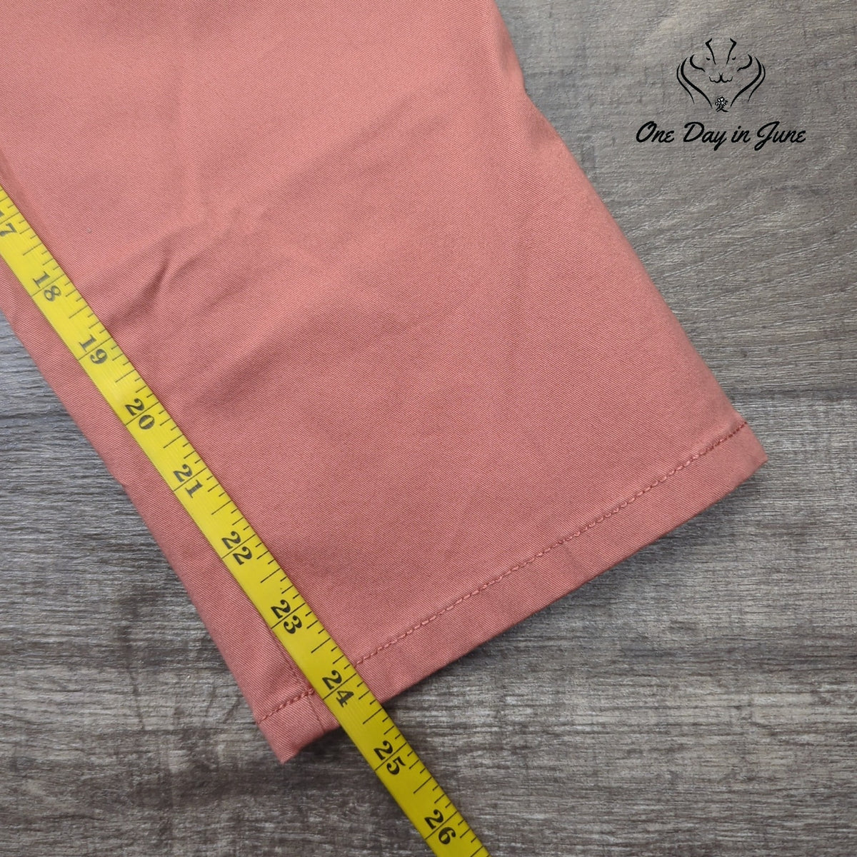 DKNY High Rise Slim Straight Jeans Pink Canyon Rose NWT Size 10
