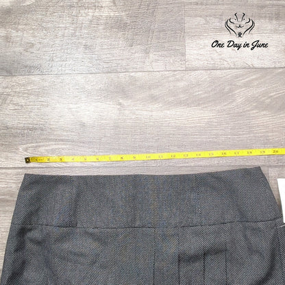In Moda Pleated Mini Skirt Size 14