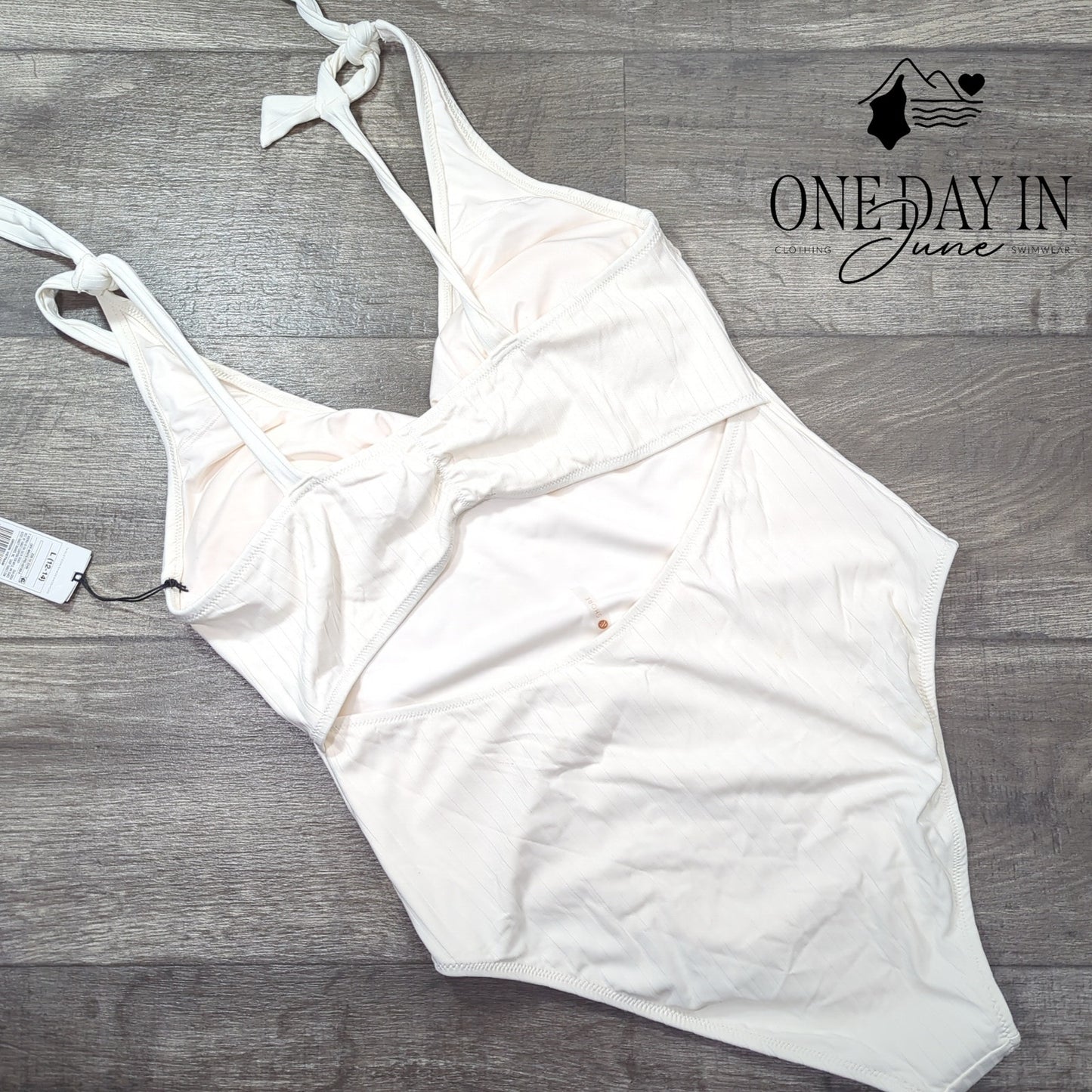 Shade & Shore Textured Tie Shoulder One Piece Swimsuit Size L