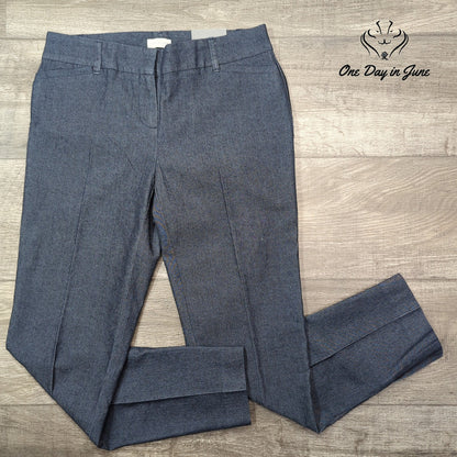 Van Heusen Classic Fit Straight Leg Ankle Pants Size 2