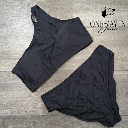 CharmLeaks One Shoulder Bikini Swimsuit Size XL