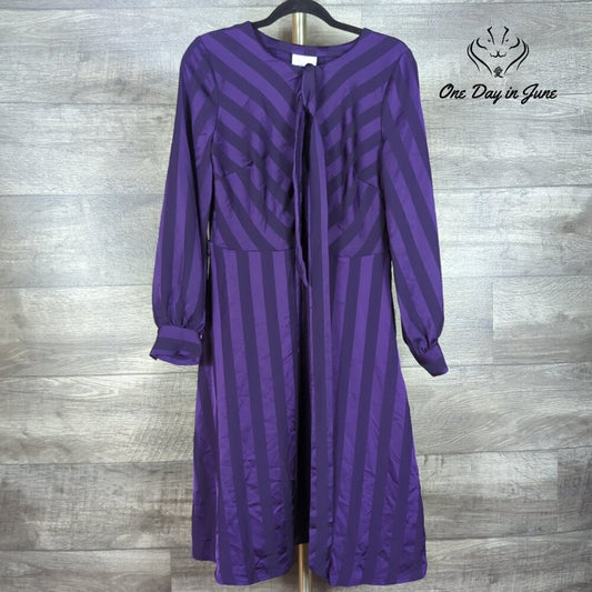 Liz Claiborne Long Sleeve Mysterious Purple Dress Size 6