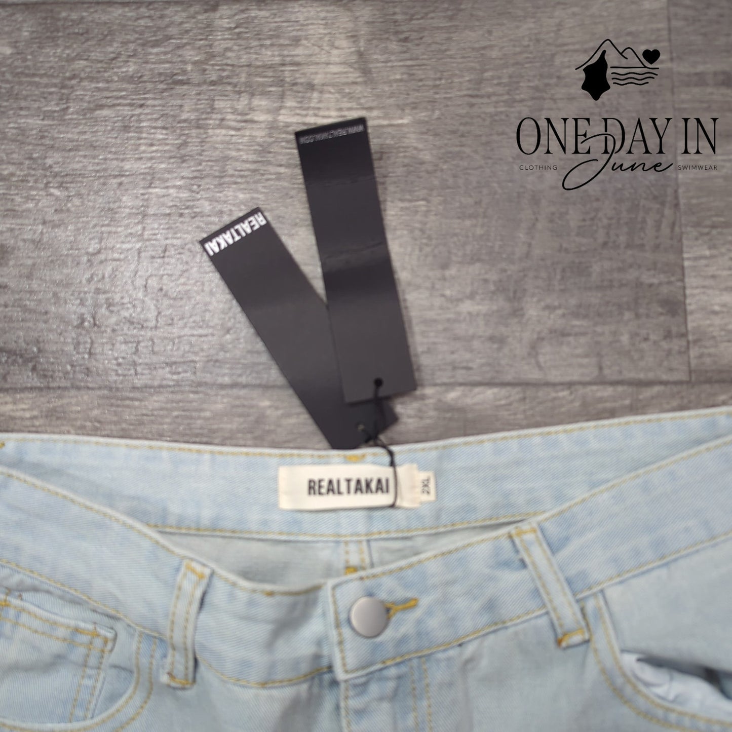 Realtakai Baggy Straight Leg Jeans Size 2XL