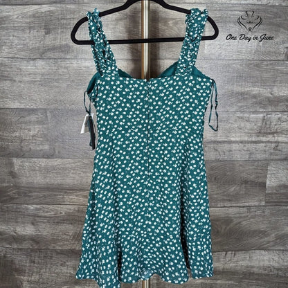 City Triangles Fit & Flare Lined Dress Size M