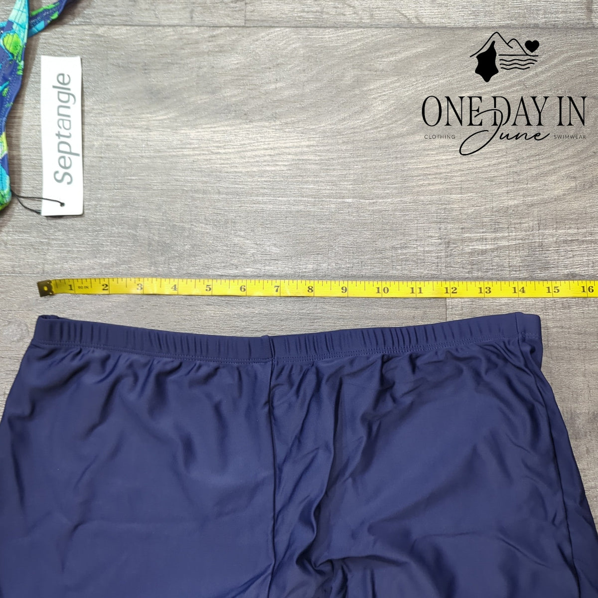 Septangle Floral Boyshort Tankini Swimsuit Blue Green Navy NWT Size 12