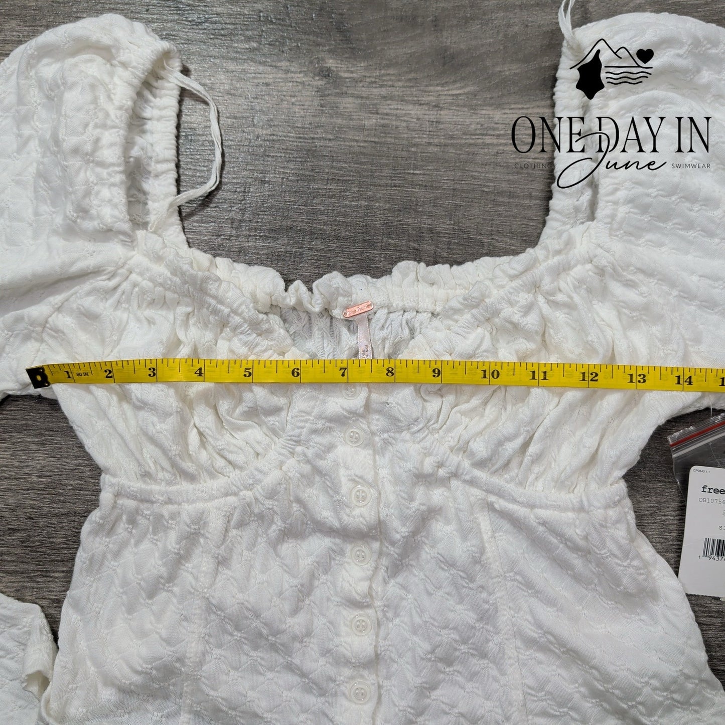 Free People Long Sleeve Crop Knit Top Size M