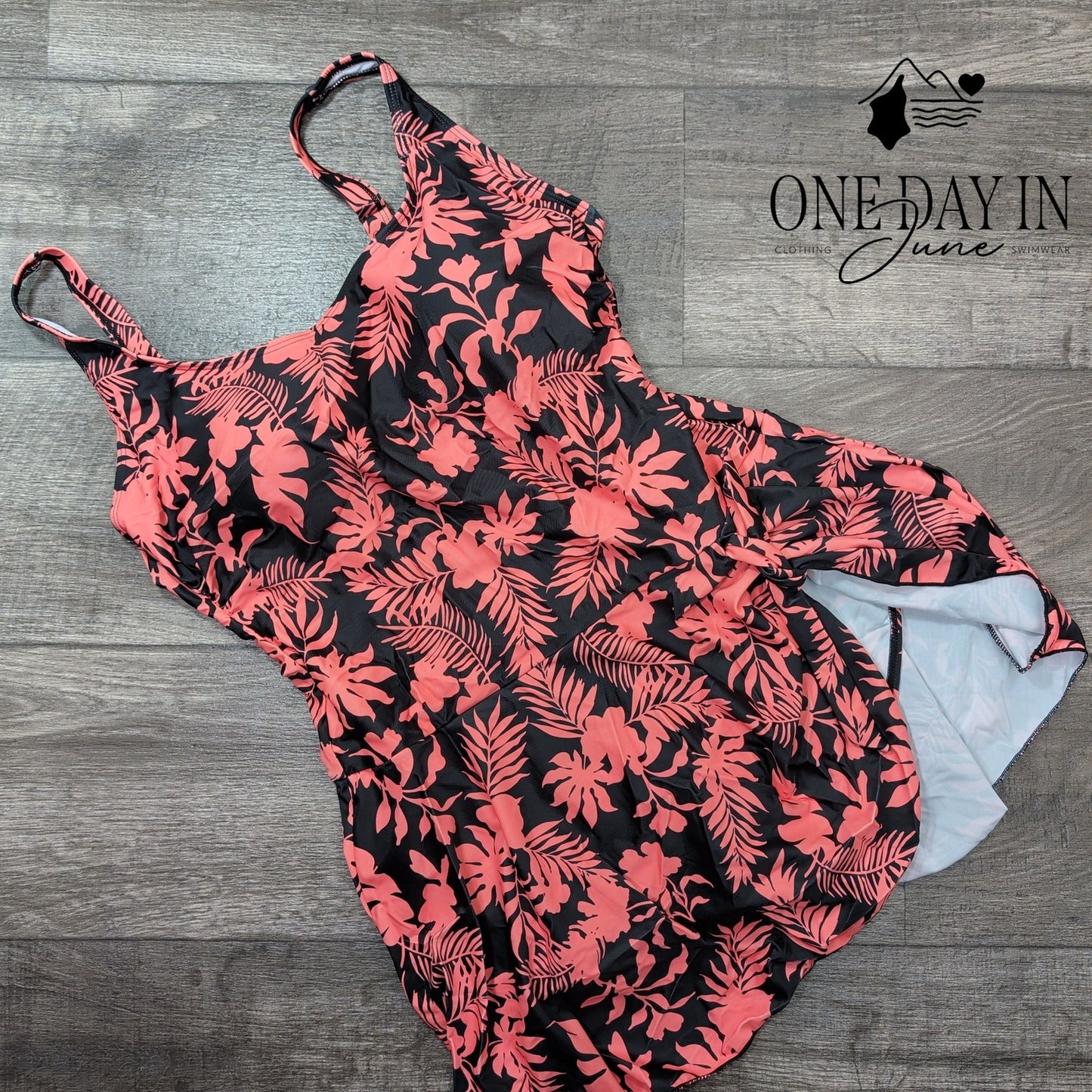 Eomenie Skirted Swimdress One Piece Swimsuit Size XL