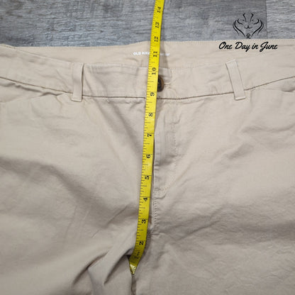 Old Navy Boot Cut Jeans Size 14