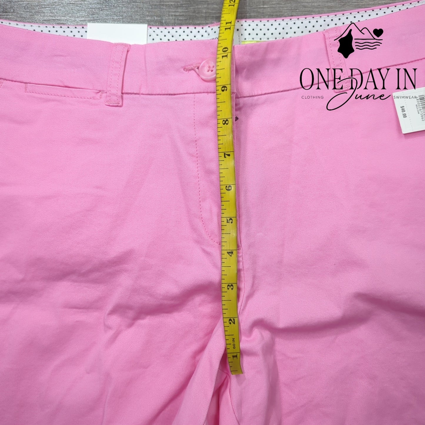 Crown & Ivy Flat Front Shorts Size 14