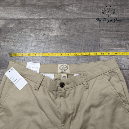 St. John's Bay Classic Fit Flat Front Pants Size 32X32