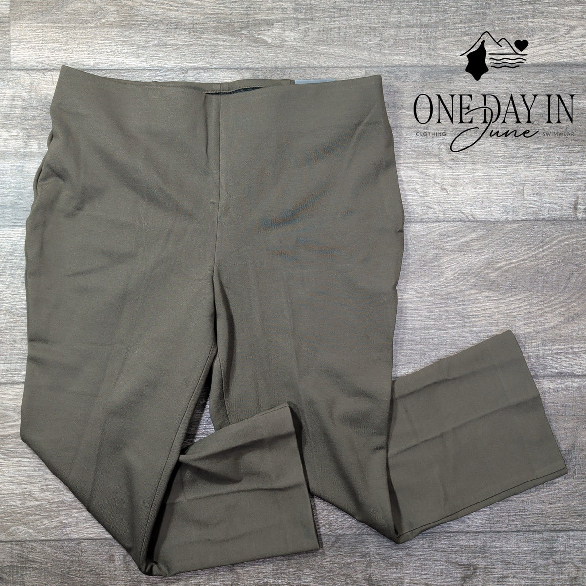 Talbots Petite Montauk High Rise Flare Ankle Pants Olive NWT Size 12P