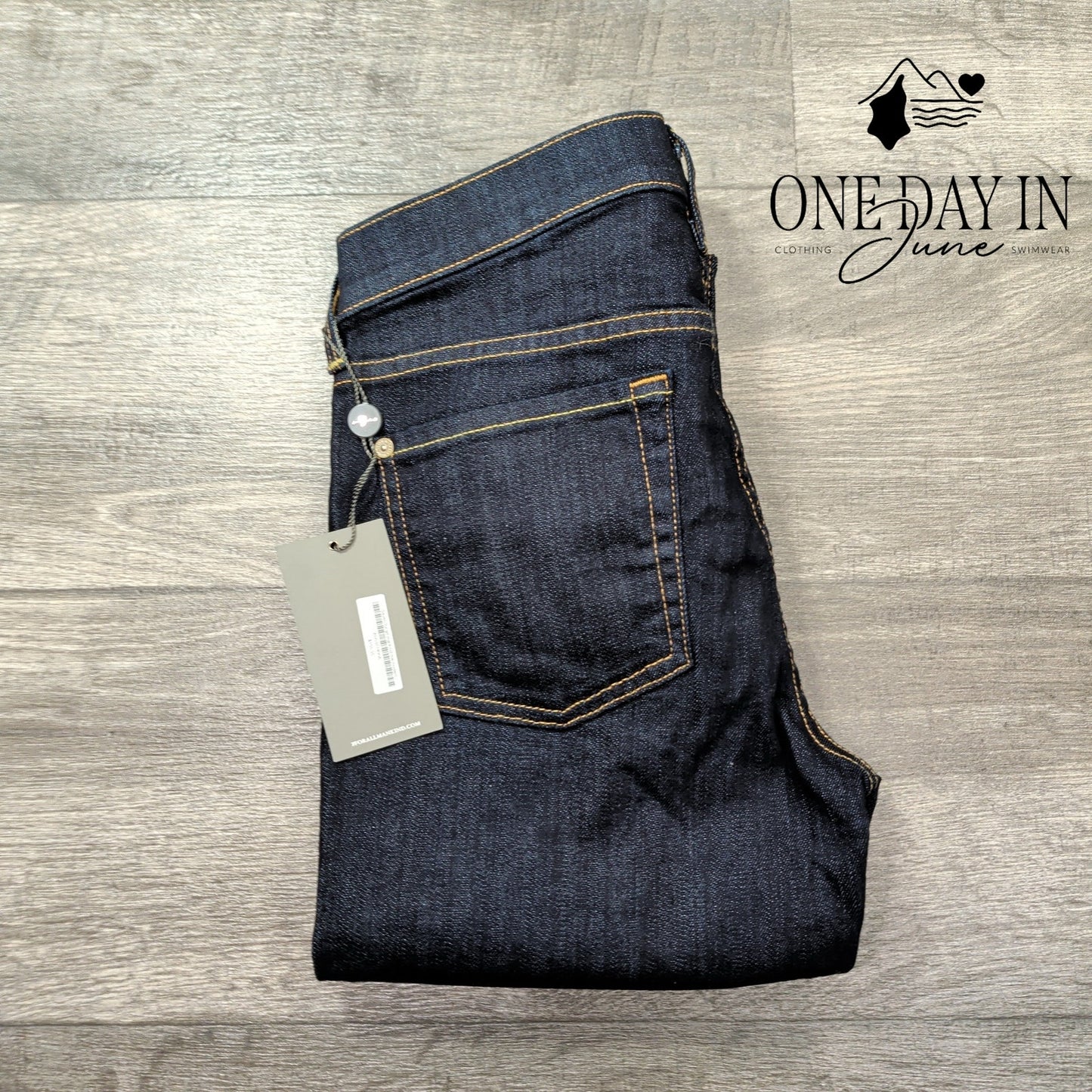 7 For All Mankind The Modern Straight Leg Jeans Dark Wash NWT Size 8 (29)