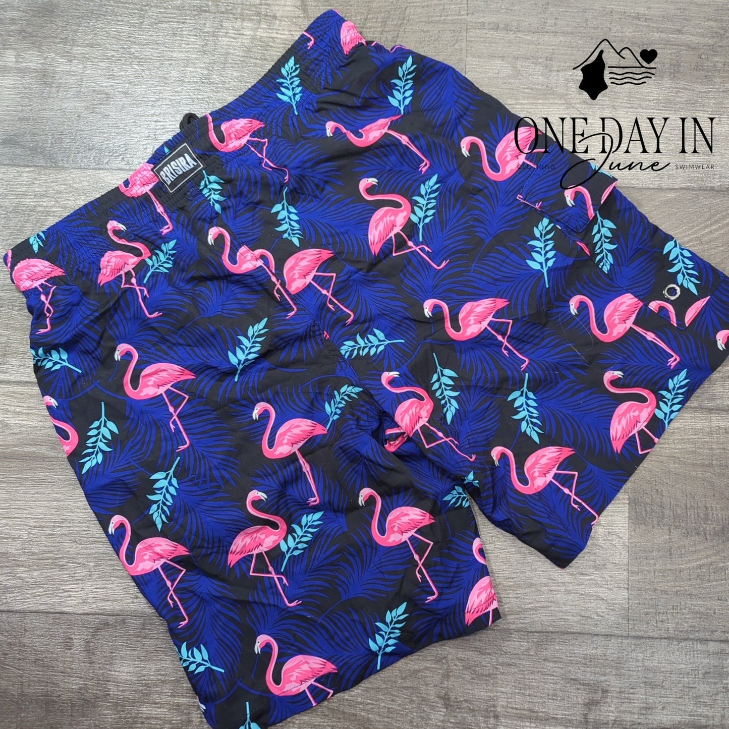 Brisira Flamingo Boardshorts Size 32