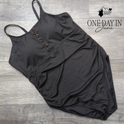 Summer Mae Maternity Ribbed One Piece Swimsuit Size M