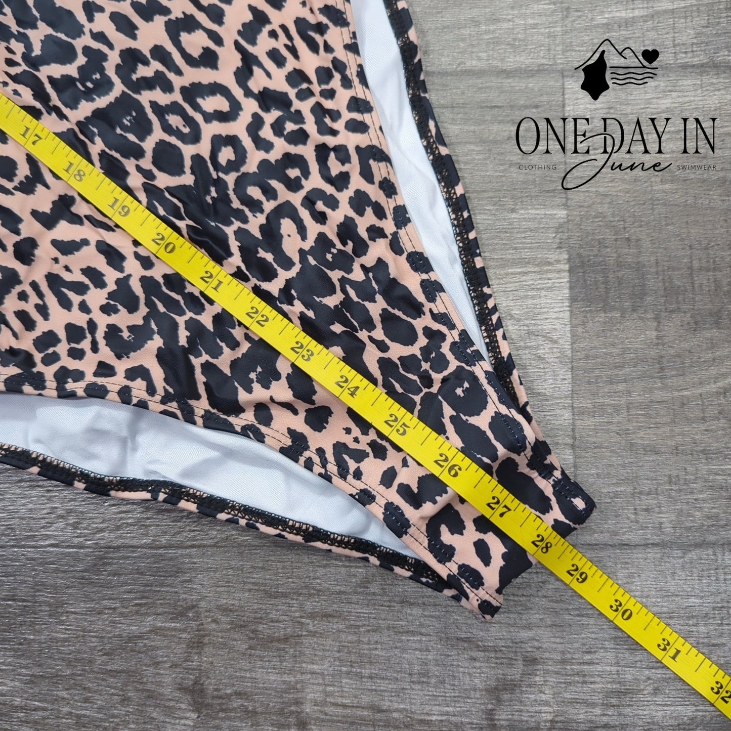 Lilosy Deep V Tie Wrap One Piece Swimsuit Size XL