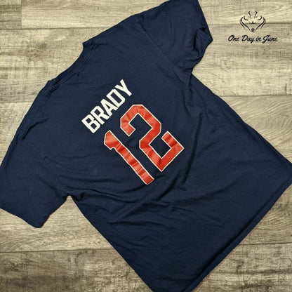 Patriots Tom Brady T Shirt Size L