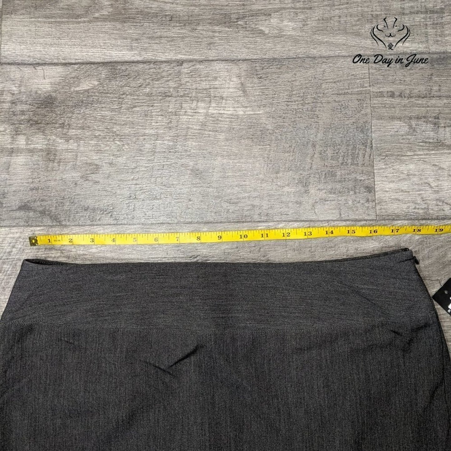 Rafaella Double Stretch Lined Mini Skirt Size 16