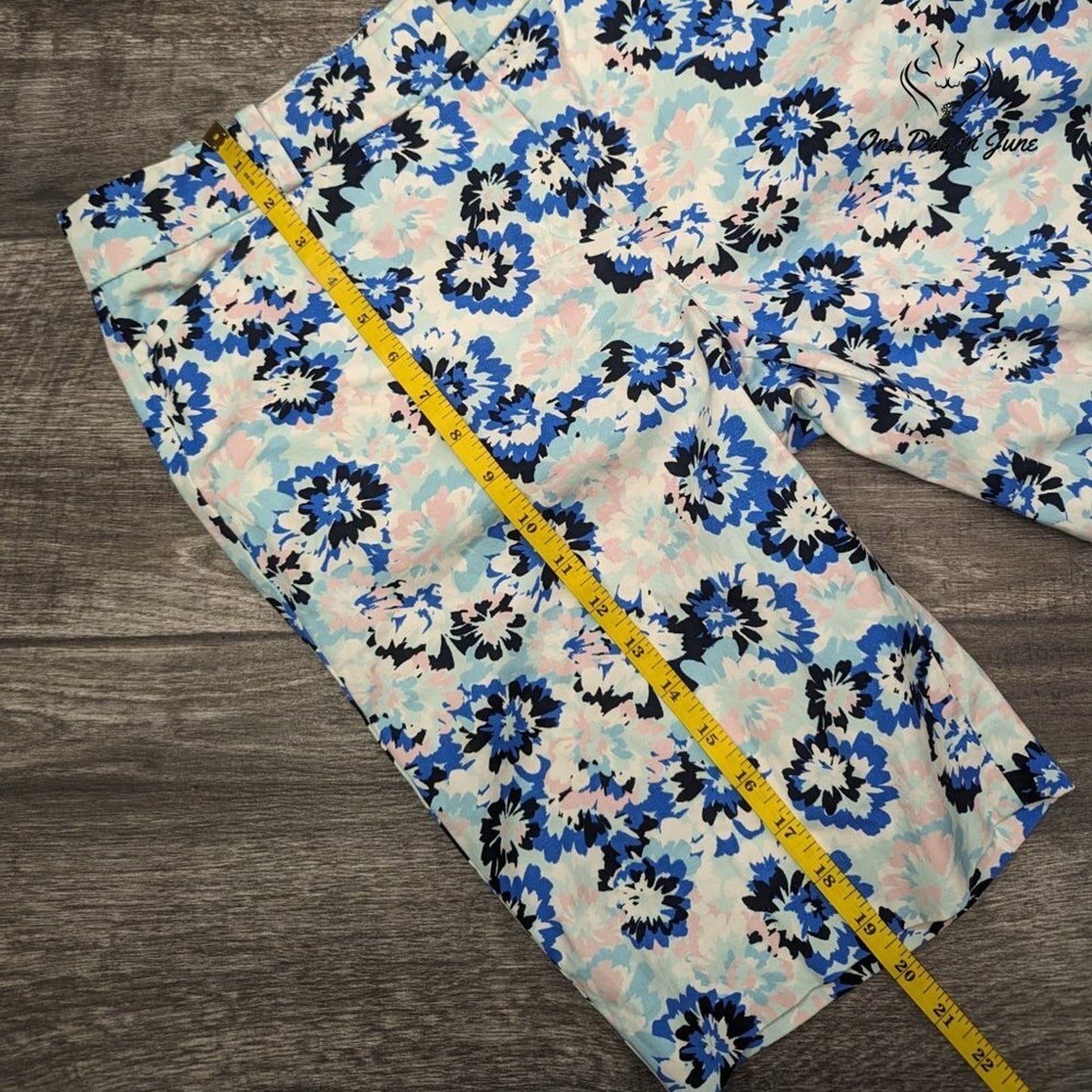 Talbots Floral Bermuda Shorts Size 4