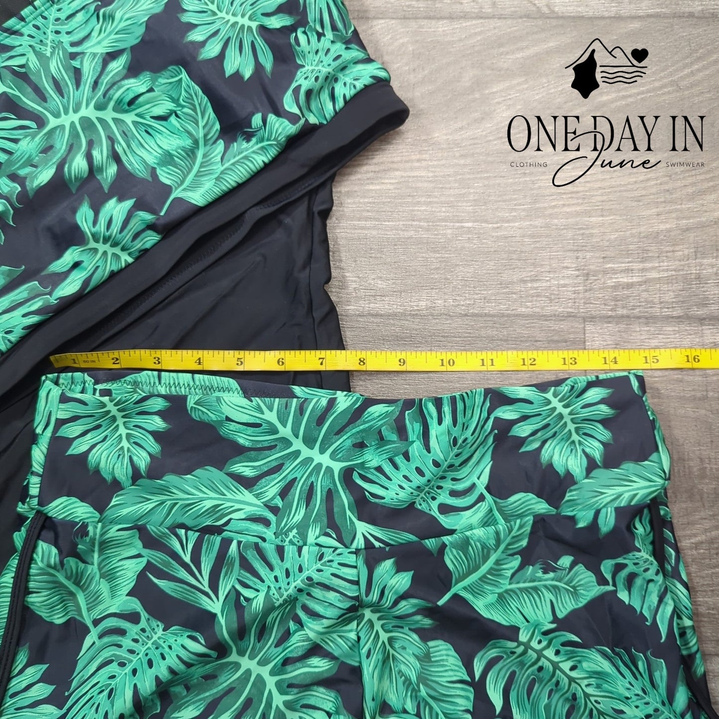 CharmLeaks Crop Boyshort 3 Piece Tankini Swimsuit Size L