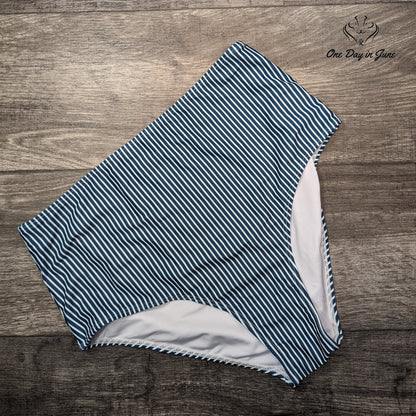 CharmLeaks High Waist Bikini Bottom Navy Blue White Striped Swimwear Size XL