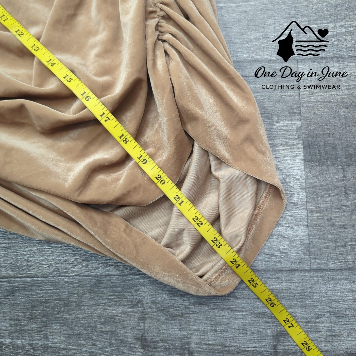 Express Ruched Mini Skirt Size XL