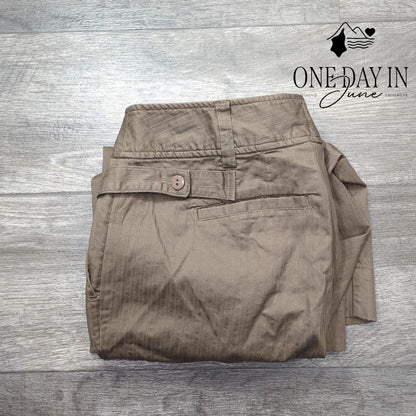 Christopher & Banks Capri Pants Brown Tan Flat Front Cropped NWT Size 12