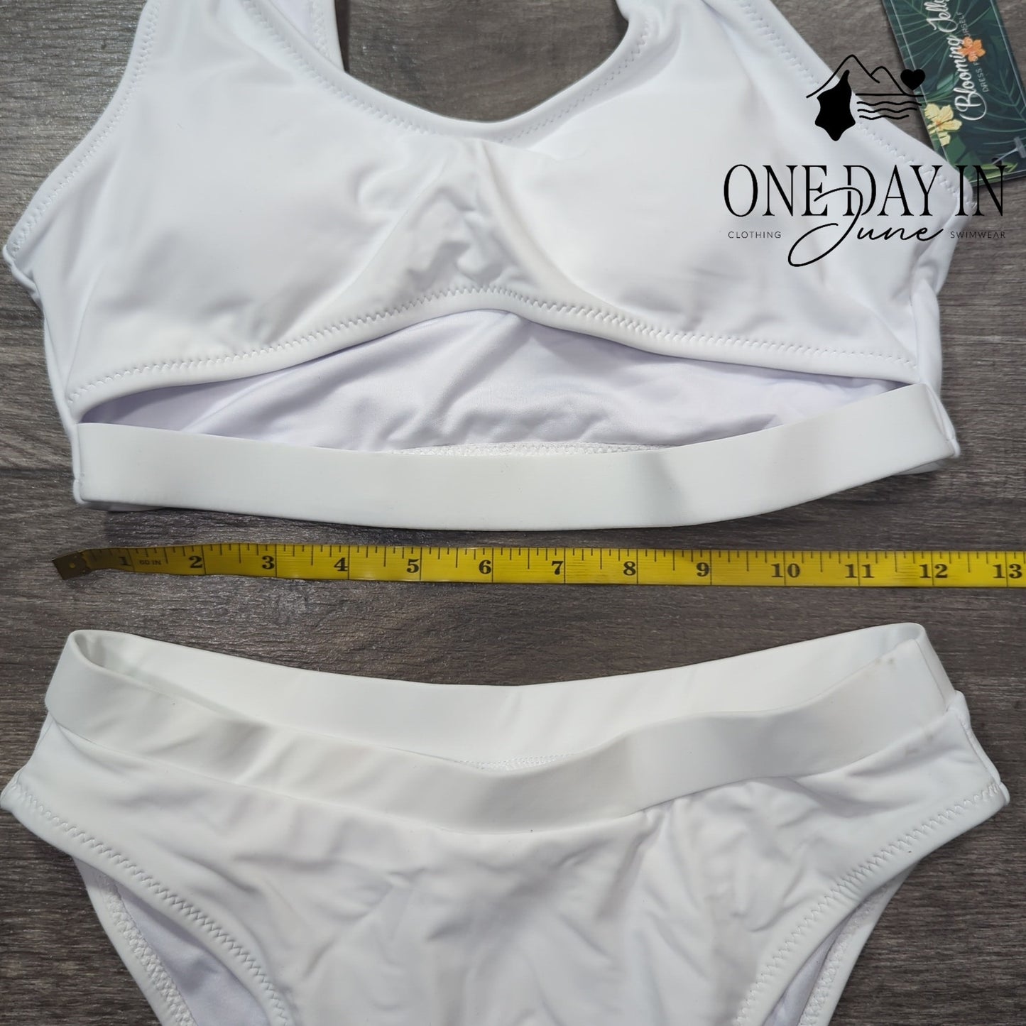 Blooming Jelly High Cut Bikini Swimsuit Size S