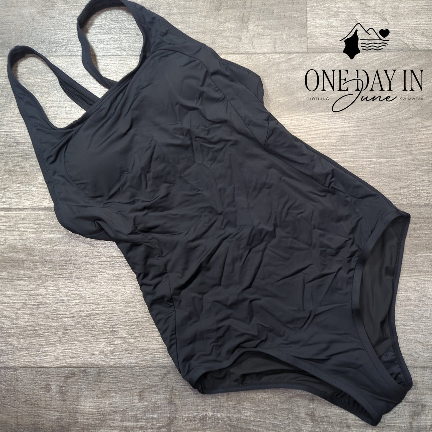 Beautikini Training One Piece Swimsuit Size S