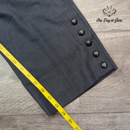 Larry Levine Petite Capri Pants Size 10P