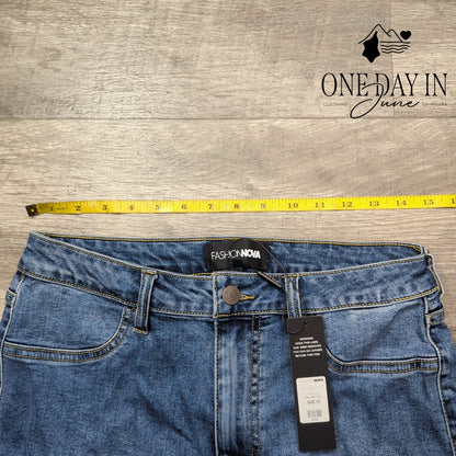 Fashion Nova Juniors Dare Devi High Rise Skinny Jeans Size 13