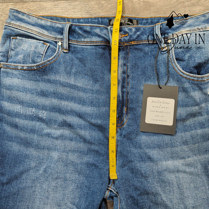 Risen Boot Cut Jeans Size 1X